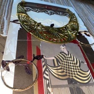 Vintage necklace and earring set